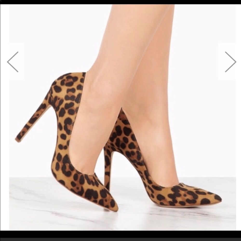 Leopard Print Pumps